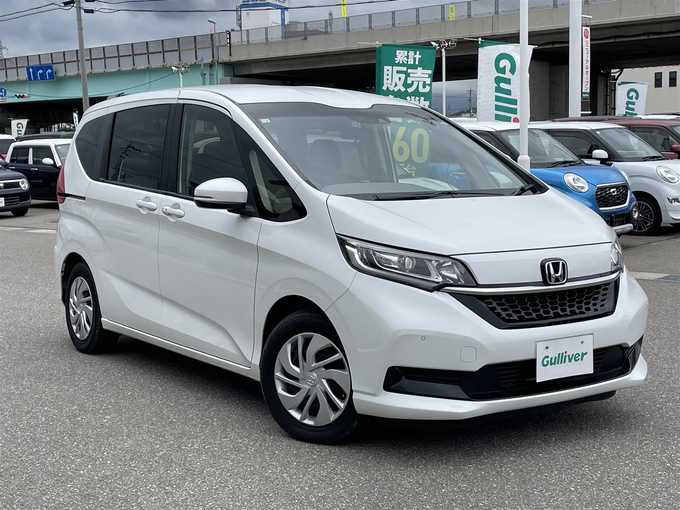 新着情報“フリードG・ホンダセンシング”2020年式プラチナホワイトパール入荷しました！