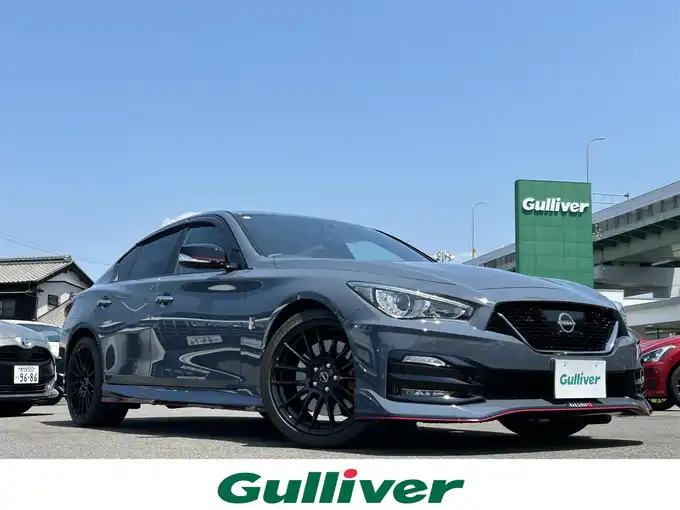 新着情報“スカイラインニスモ（RECAROシート+カーボン製フィニッシャー装着車）”2023年式グレー入荷しました！