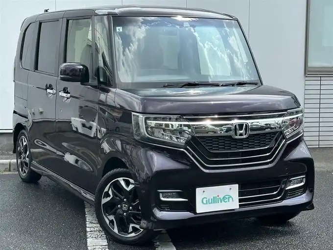 新着情報“Ｎ－ＢＯＸカスタムG・Lターボホンダセンシング”2019年式プレミアムベルベットパープル・パール入荷しました！