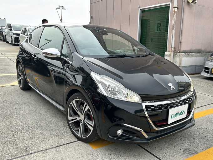 新着情報“２０８GTi”2015年式黒入荷しました！