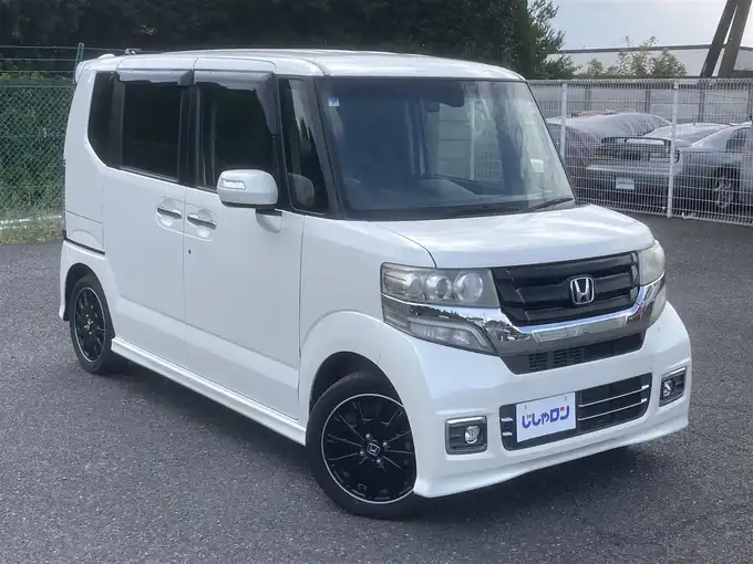 新着情報“Ｎ－ＢＯＸカスタムG特別仕様車ターボSSブラックスタイルパッケージ”2017年式プレミアムホワイトパールⅡ入荷しました！