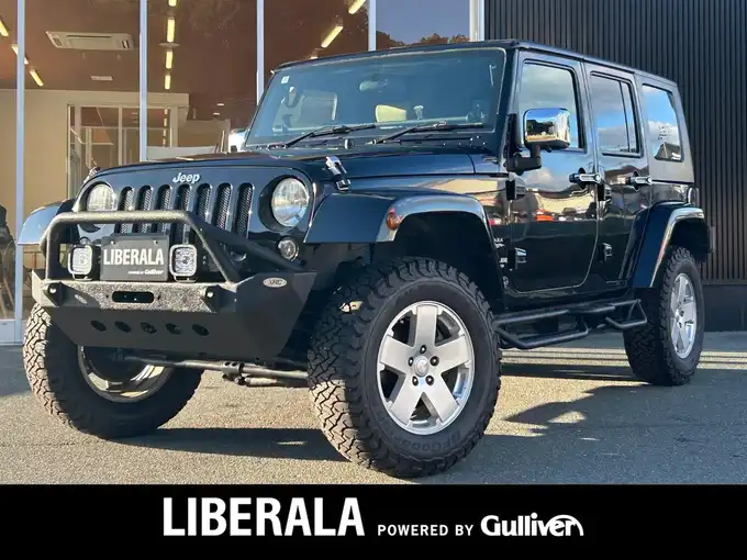 新着情報“ジープ・ラングラーアンリミテッドスポーツ”2010年式黒入荷しました！