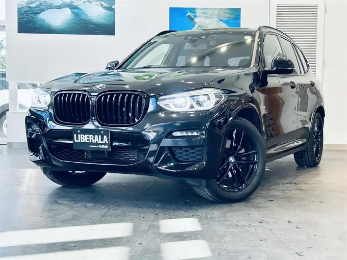新着情報“Ｘ３xDrive 20d Mスポーツ”2020年式サファイアブラックP入荷しました！