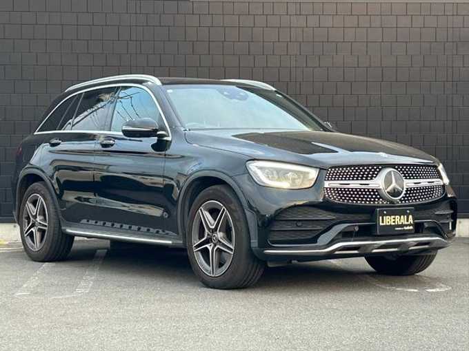 新着情報“ＧＬＣGLC220d 4マチック AMGライン”2020年式オブシディアンブラック入荷しました！