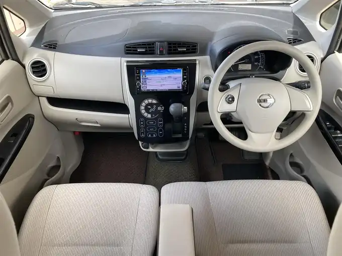 車両画像02