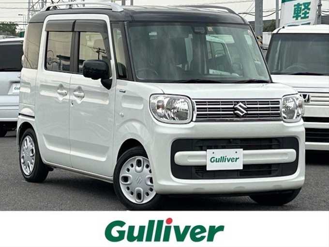 新着情報“スペーシアカスタムハイブリッドGS 衝突被害軽減ブレーキ非装着車”2017年式ピュアホワイトパール/ブラック2トーン入荷しました！