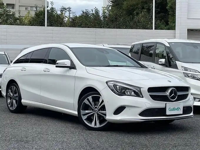 新着情報“ＣＬＡ２２０Sブレイク 4MATIC”2018年式ポーラホワイト入荷しました！