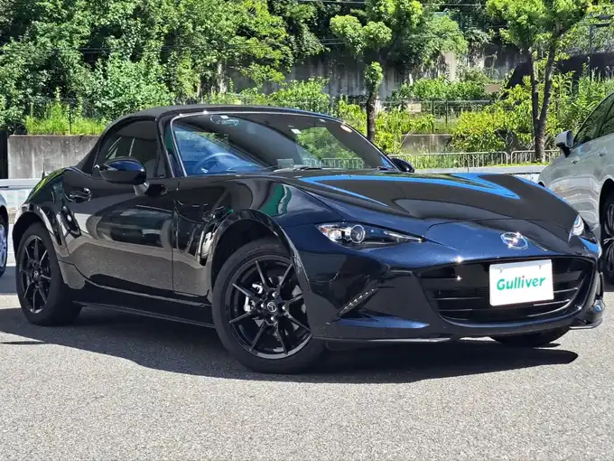 新着情報“ロードスターSスペシャルパッケージ”2023年式ジェットブラックマイカ入荷しました！