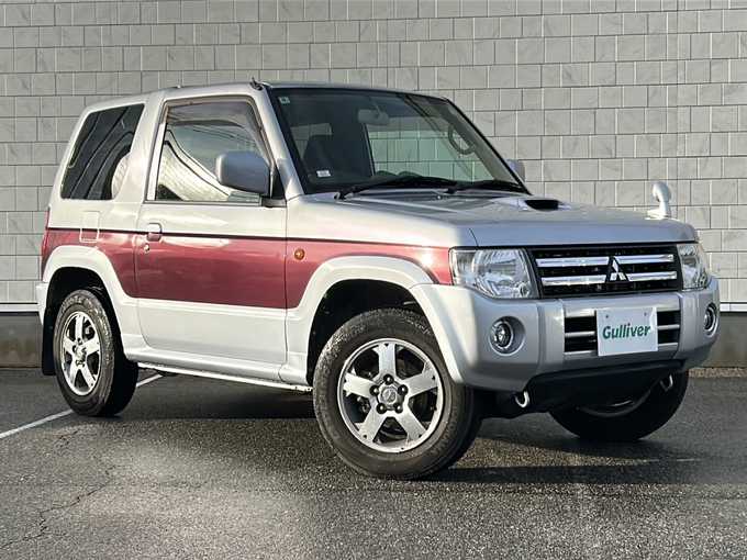 新着情報“パジェロミニVR”2010年式クールシルバーM/ラズベリーレッドP入荷しました！