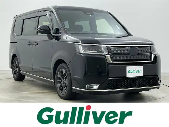 新着情報“ステップワゴンe:HEVスパーダ”2022年式クリスタルブラックパール入荷しました！
