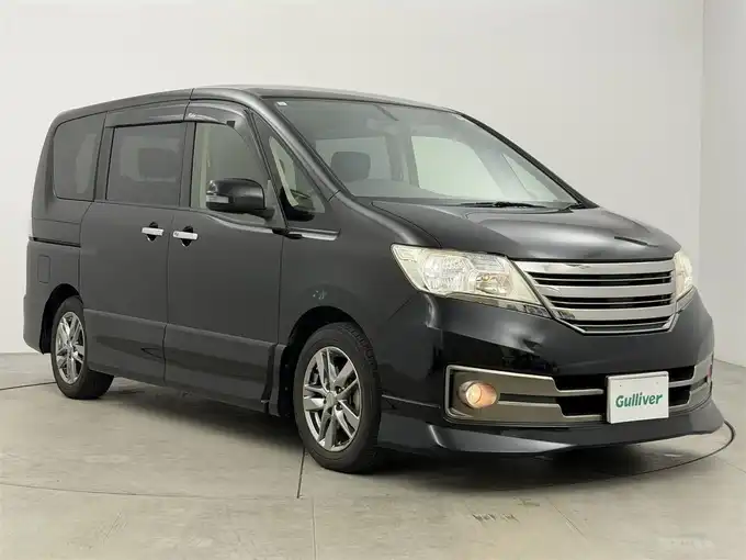 新着情報“セレナライダー ブラックライン S－ハイブリッド”2013年式スーパーブラック入荷しました！