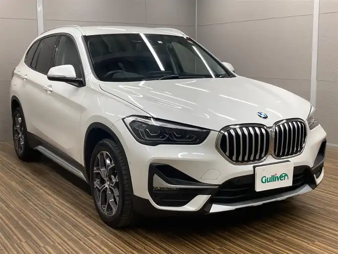 新着情報“Ｘ１xDrive 18d xライン”2020年式ミネラルホワイト入荷しました！