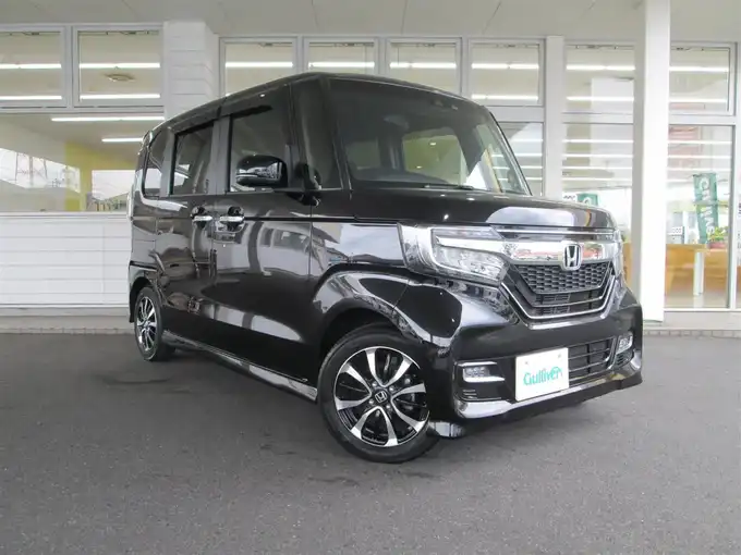 新着情報“Ｎ－ＢＯＸカスタムG・Lホンダセンシング”2019年式クリスタルブラックパール入荷しました！