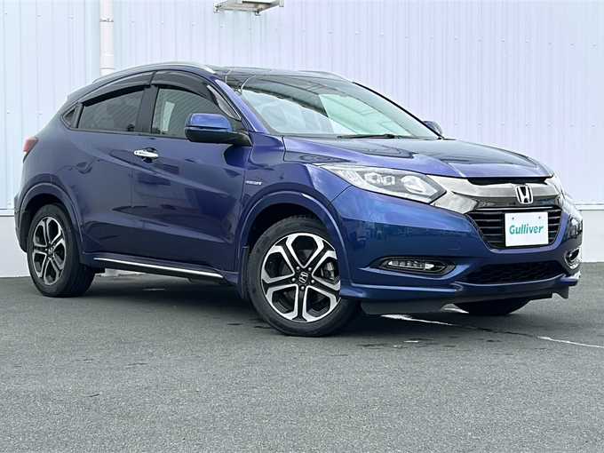 新着情報“ヴェゼルハイブリッドZ・ホンダセンシング”2016年式モルフォブルーP入荷しました！
