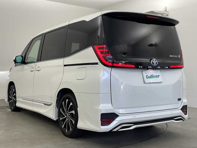 新着情報“ノアハイブリッドS－Z”2023年式ホワイトパール
