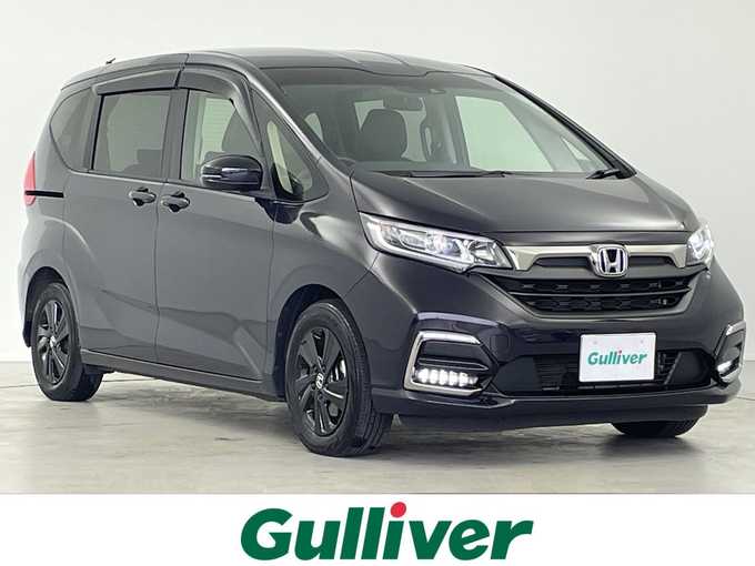 新着情報“フリード＋ハイブリッドハイブリッドGブラックスタイル”2022年式パープル入荷しました！