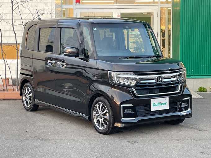 新着情報“Ｎ－ＢＯＸカスタムL”2022年式プレミアムグラマラスブロンズP入荷しました！