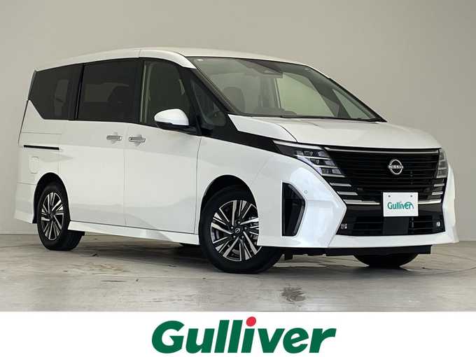 新着情報“セレナe－パワー ハイウェイスターV”2023年式プリズムホワイト入荷しました！