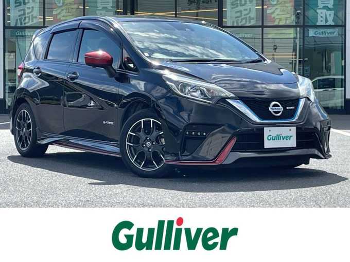 新着情報“ノートe－パワーニスモ”2018年式スーパーブラック入荷しました！