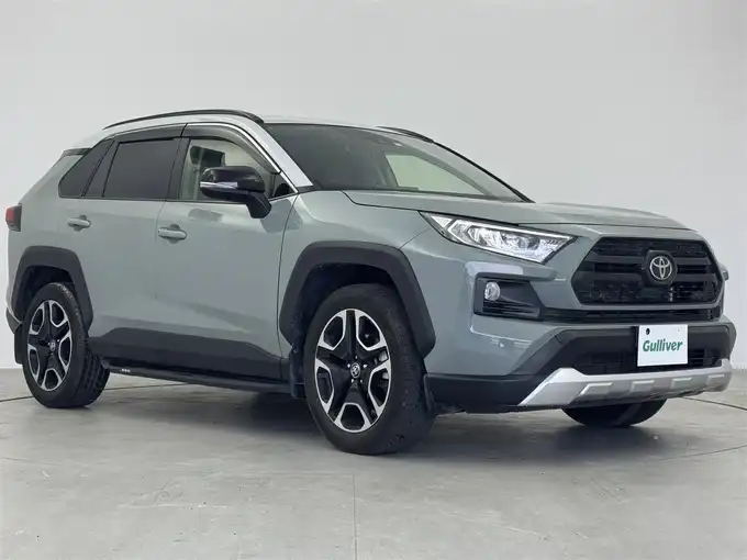 新着情報“ＲＡＶ４アドベンチャー”2020年式アッシュグレーメタリック/シアンメタリック入荷しました！