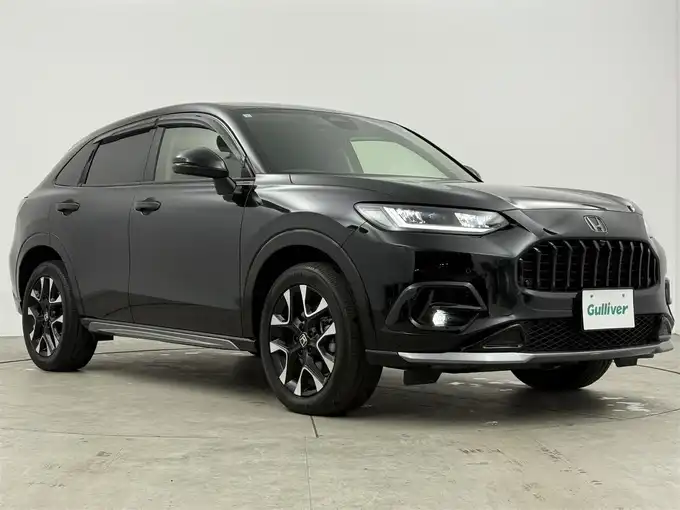 新着情報“ＺＲ－Ｖe:HEV Z”2023年式クリスタルブラックパール入荷しました！