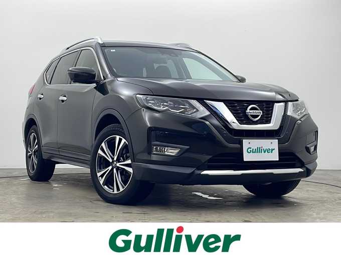 新着情報“エクストレイル20Xi”2018年式チタニウムカーキ入荷しました！