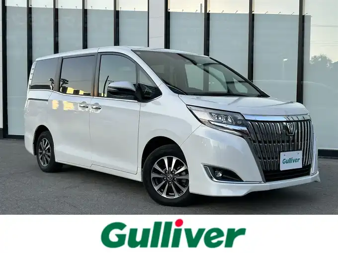 新着情報“エスクァイアGi プレミアムパッケージ”2018年式ホワイトパールクリスタルシャイン入荷しました！