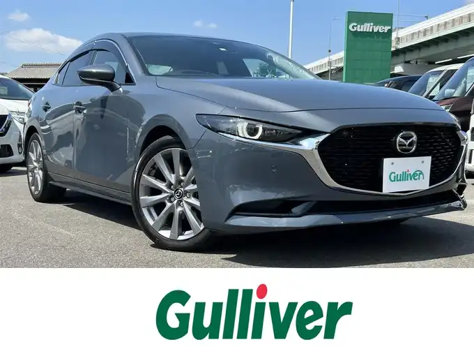 新着情報“ＭＡＺＤＡ３セダンXDプロアクティブ ツーリングセレクション”2022年式ポリメタルグレーM入荷しました！