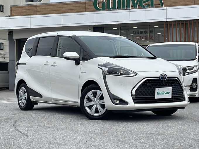 新着情報“シエンタハイブリッドX”2019年式ホワイトパールクリスタルシャイン入荷しました！