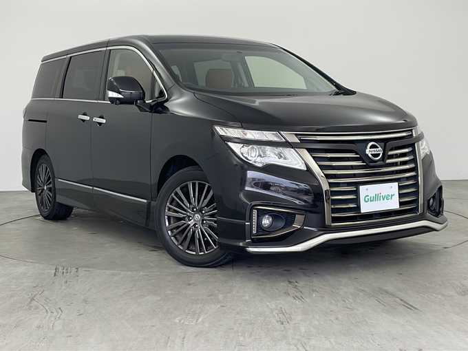 新着情報“エルグランド250ハイウェイスターS ジェットブラックアーバンクロム”2018年式ファントムブラック入荷しました！