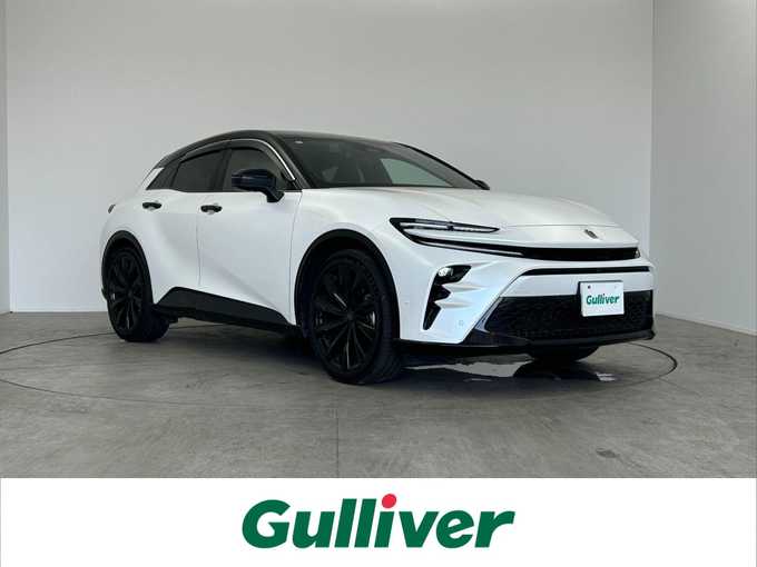 新着情報“クラウンスポーツZ”2023年式白Ⅱ入荷しました！