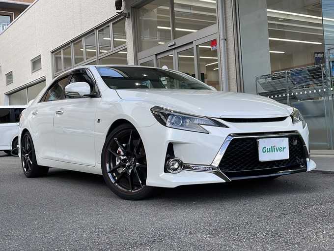 新着情報“マークＸ250S GRスポーツ”2017年式ホワイトパールクリスタルシャイン入荷しました！