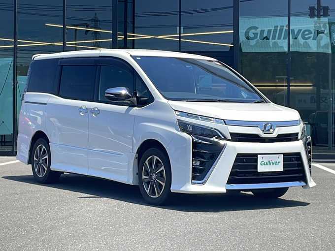 新着情報“ヴォクシーZS 煌Ⅱ”2020年式ホワイトパールクリスタルシャイン入荷しました！