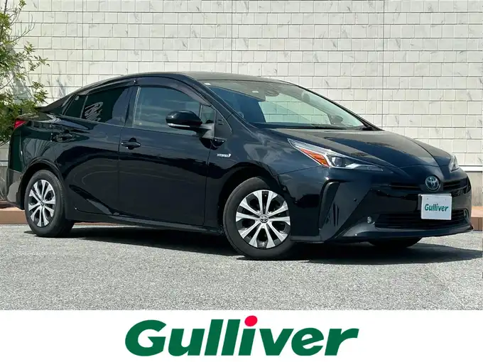 新着情報“プリウスAプレミアム”2019年式アティチュードブラックマイカ入荷しました！