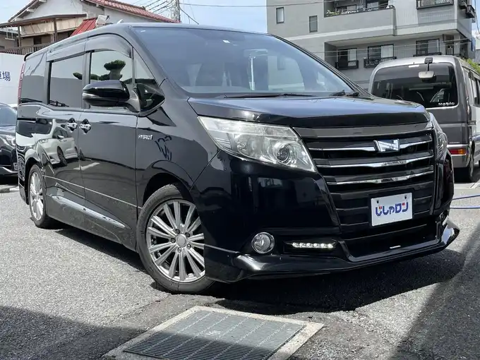 新着情報“ノアハイブリッドG”2014年式ブラック入荷しました！