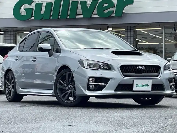 新着情報“ＷＲＸ Ｓ４2．0GT アイサイト”2015年式アイスシルバーメタリック入荷しました！