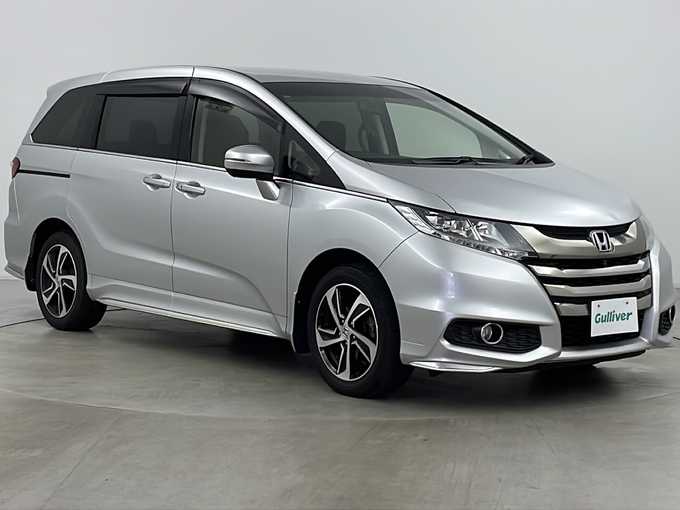 新着情報“オデッセイアブソルート・EX”2014年式スーパープラチナメタリック入荷しました！