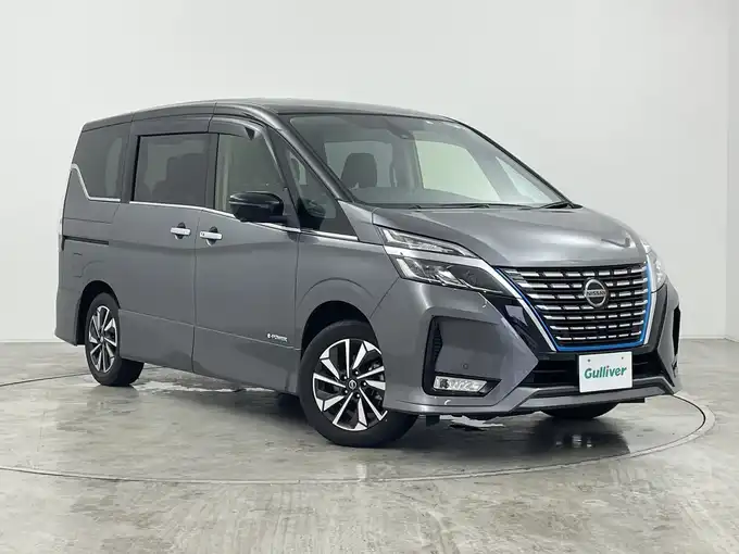 新着情報“セレナe－パワー ハイウェイスターV”2020年式ダークメタルグレー/ダイヤモンドブラック入荷しました！
