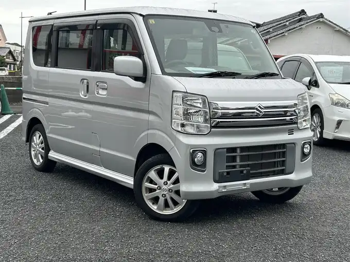 新着情報“エブリイワゴンPZターボ 標準ルーフ”2016年式シルキーシルバーメタリック入荷しました！