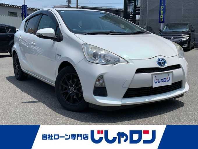 新着情報“アクアS”2012年式ライムホワイトパールクリスタルシャイン入荷しました！