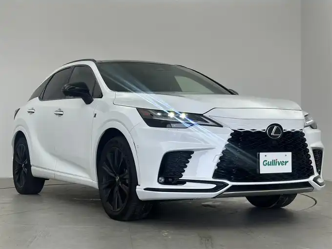 新着情報“ＲＸRX500h Fスポーツパフォーマンス”2023年式ホワイトノーヴァガラスフレーク入荷しました！