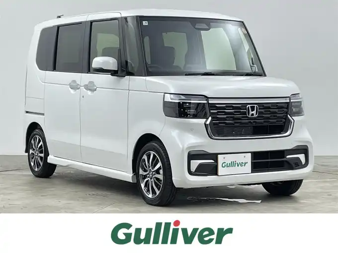 新着情報“Ｎ－ＢＯＸカスタムベースグレード”2025年式プラチナホワイトパール入荷しました！