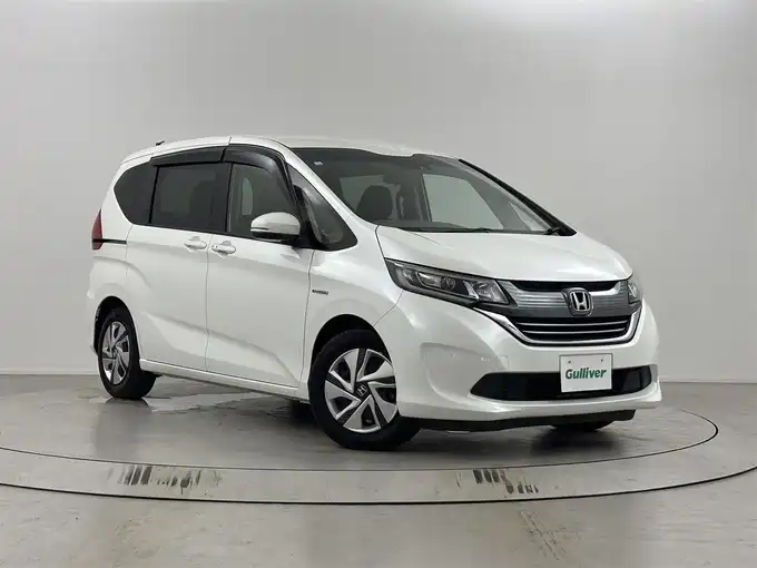 新着情報“フリードハイブリッドハイブリッド・Gホンダセンシング”2018年式ホワイトオーキッドパール入荷しました！
