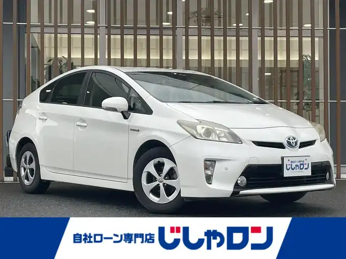 新着情報“プリウスG”2012年式ホワイトパールクリスタルシャイン入荷しました！