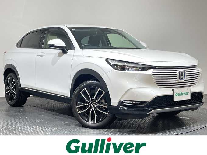 新着情報“ヴェゼルe:HEV Z”2023年式プラチナホワイトパール入荷しました！