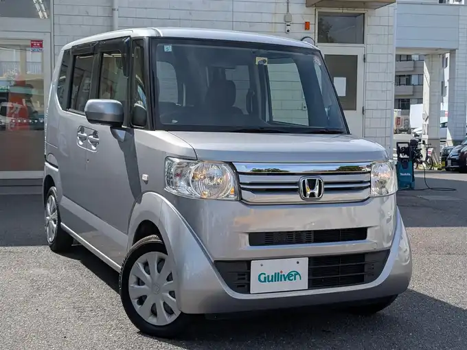 新着情報“Ｎ－ＢＯＸG”2017年式ルナシルバーM入荷しました！