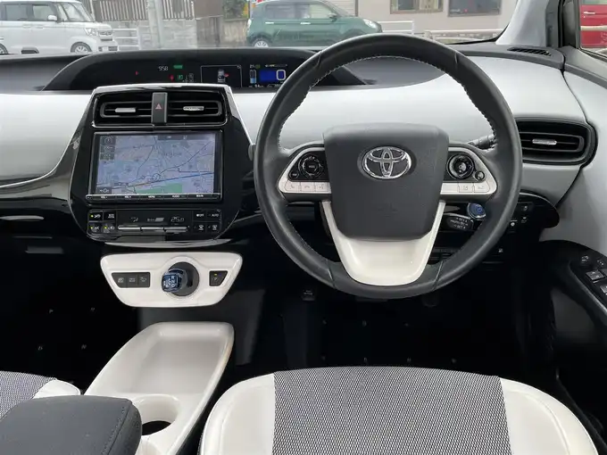 車両画像02