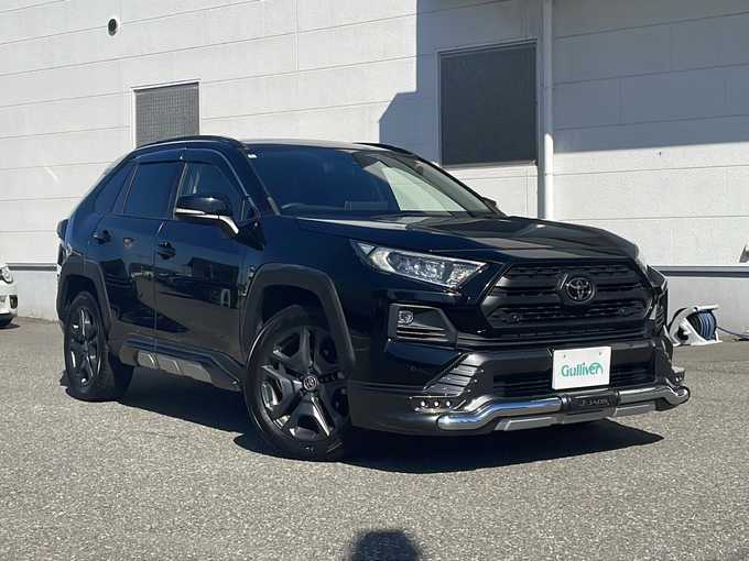 新着情報“ＲＡＶ４アドベンチャー”2022年式アティチュードブラックマイカ入荷しました！