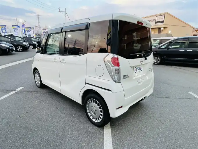 車両画像03