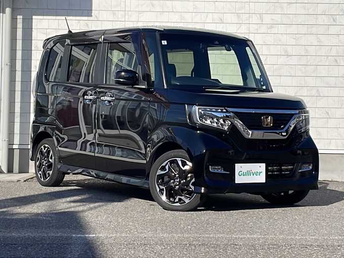 新着情報“Ｎ－ＢＯＸカスタムG・Lターボホンダセンシング”2017年式クリスタルブラックパール入荷しました！